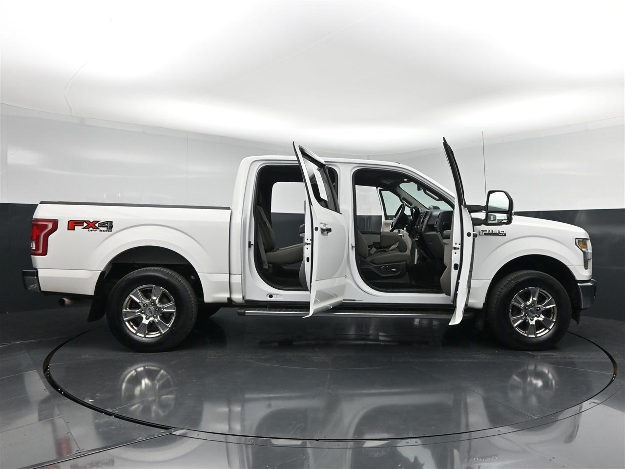 Ford F-150 XLT SuperCrew 6.5-ft. Bed 4WD 2017
