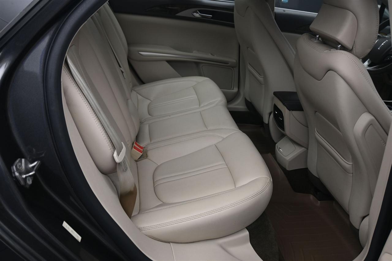 Lincoln MKZ AWD 2016