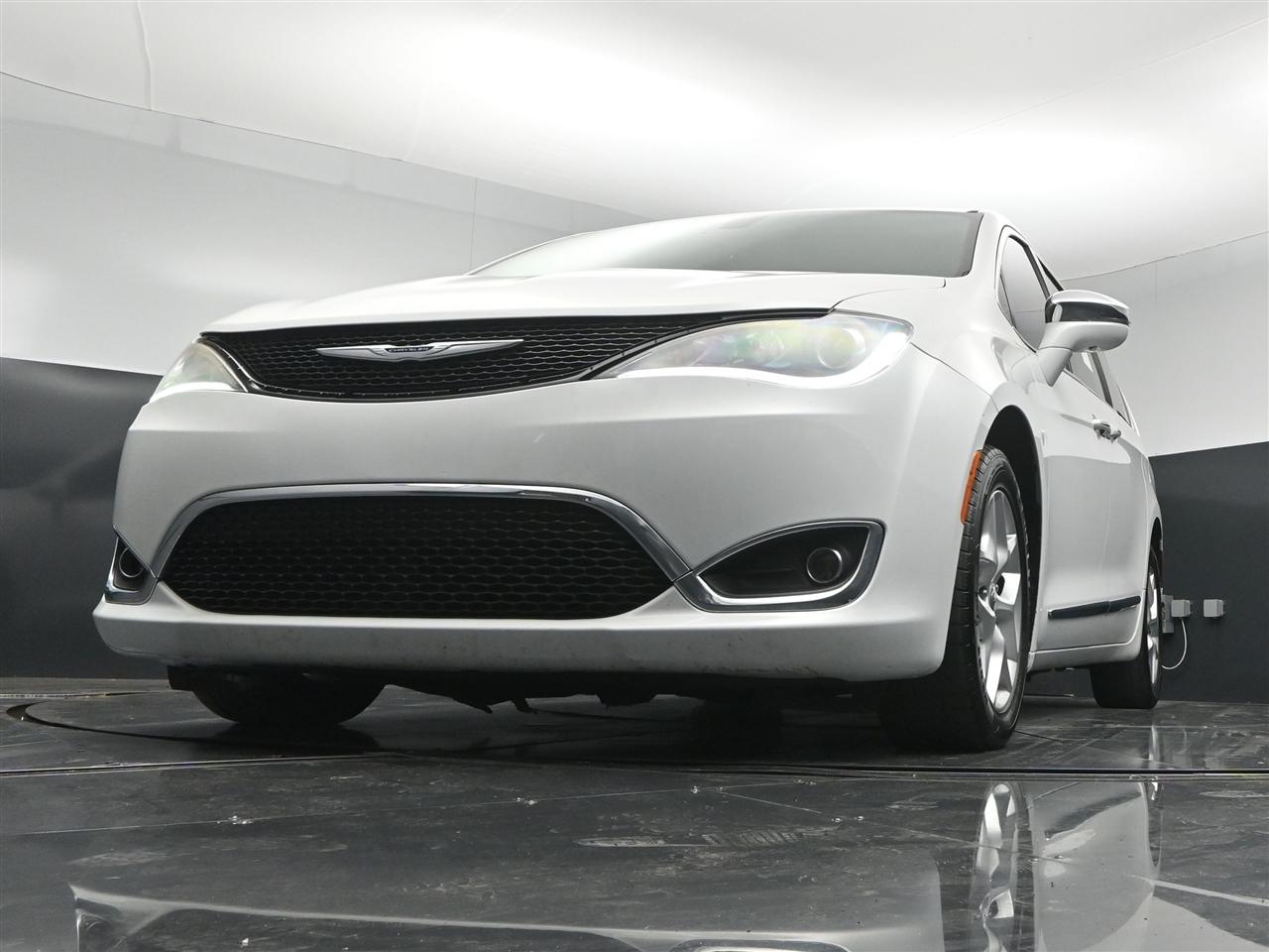 Chrysler Pacifica Limited 2020