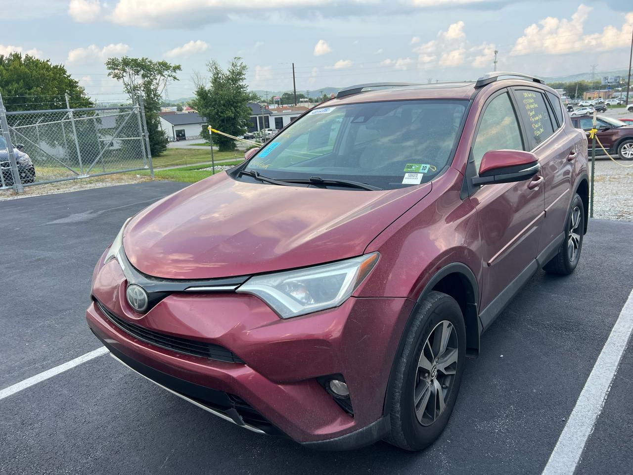 Toyota RAV4 XLE AWD 2018
