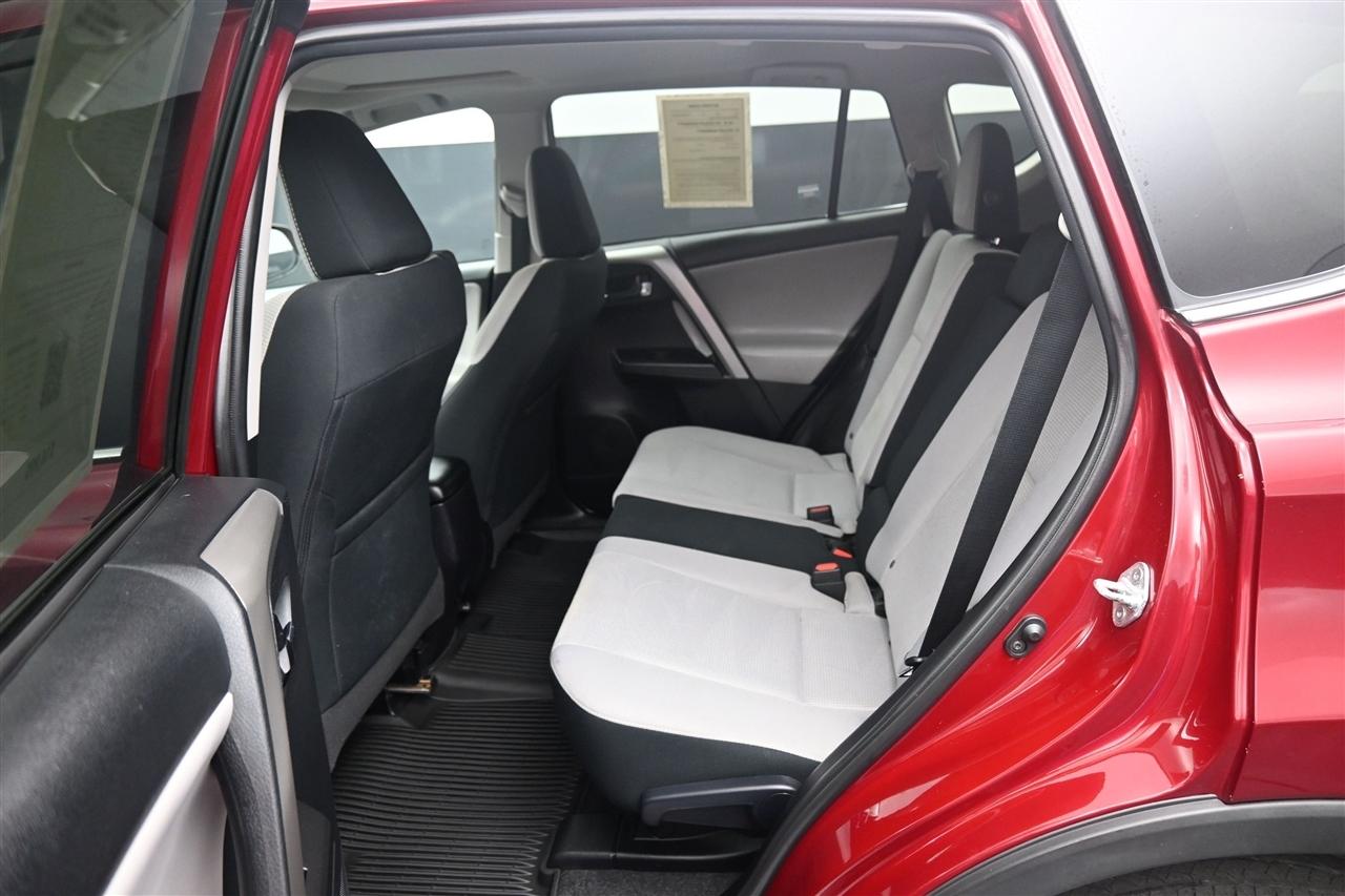 Toyota RAV4 XLE AWD 2018