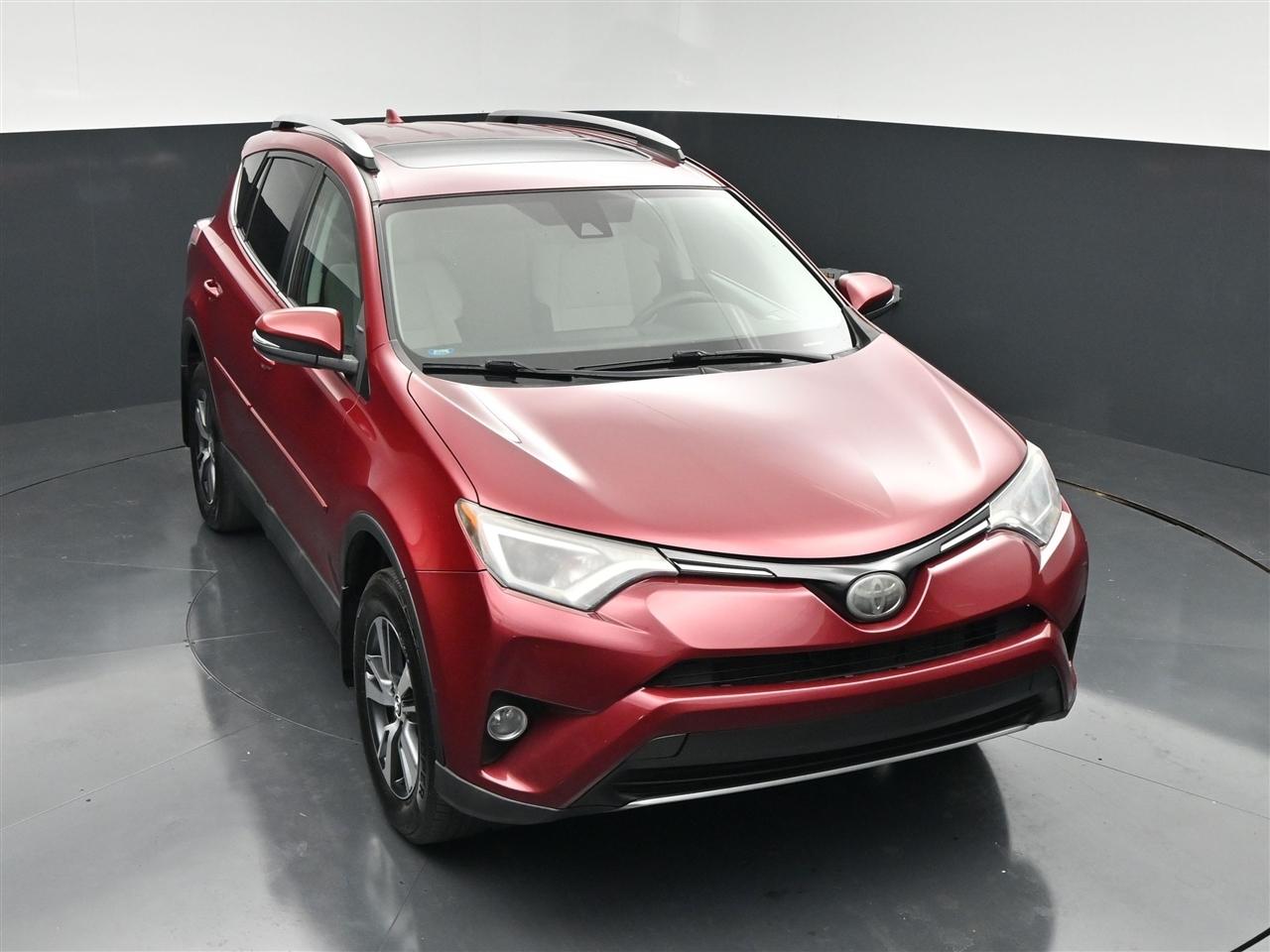 Toyota RAV4 XLE AWD 2018