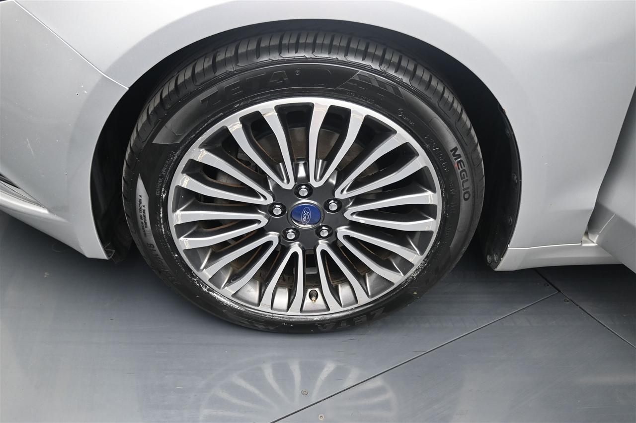 Ford Fusion Titanium AWD 2018