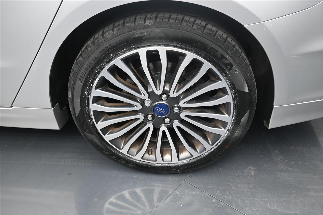Ford Fusion Titanium AWD 2018