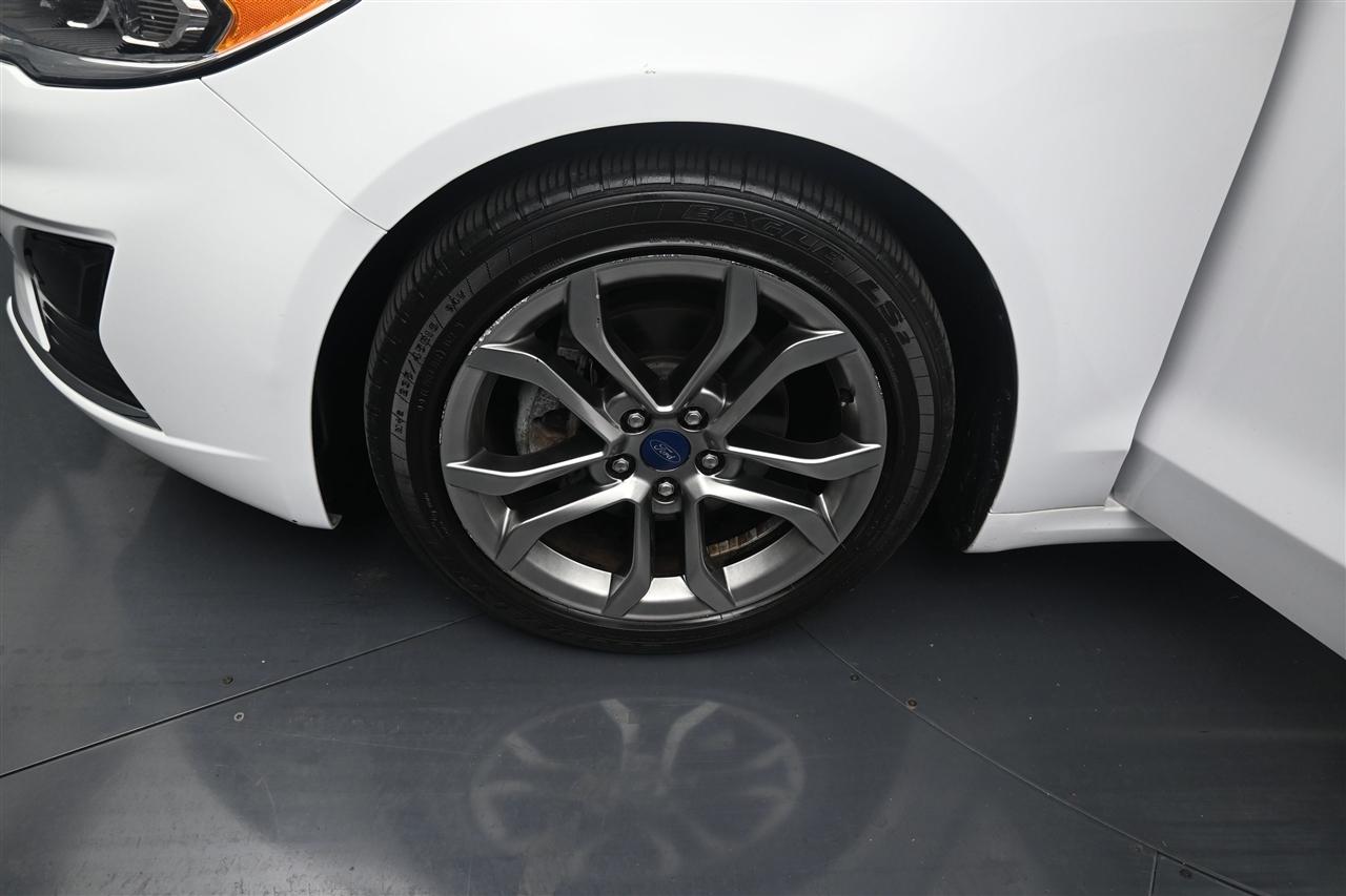 Ford Fusion SEL 2020