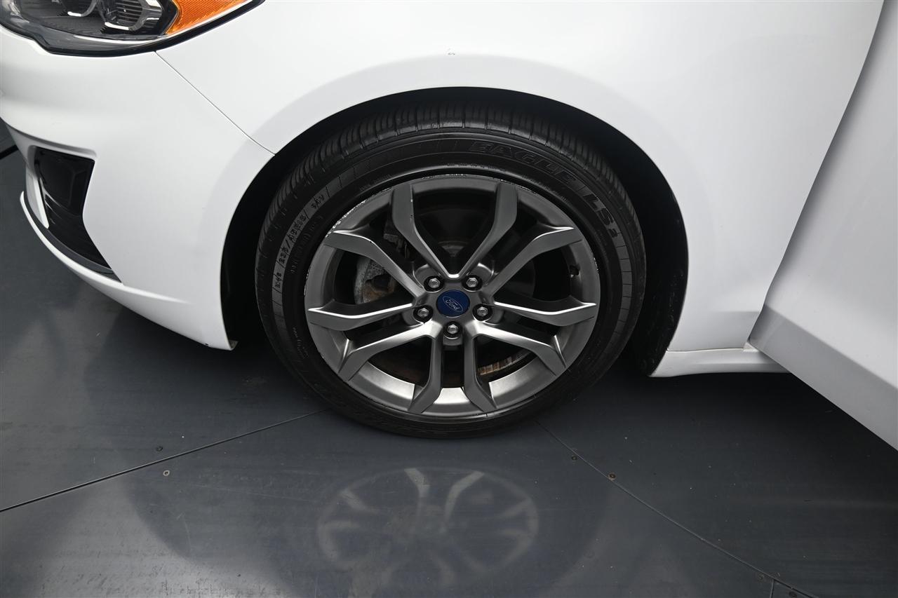 Ford Fusion SEL 2020