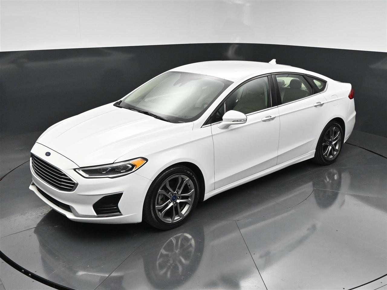 Ford Fusion SEL 2020