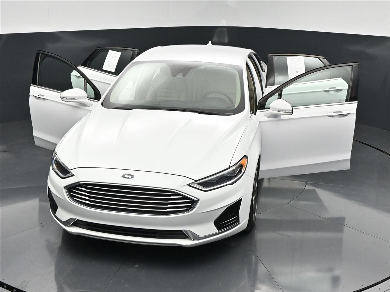 Ford Fusion SEL 2020
