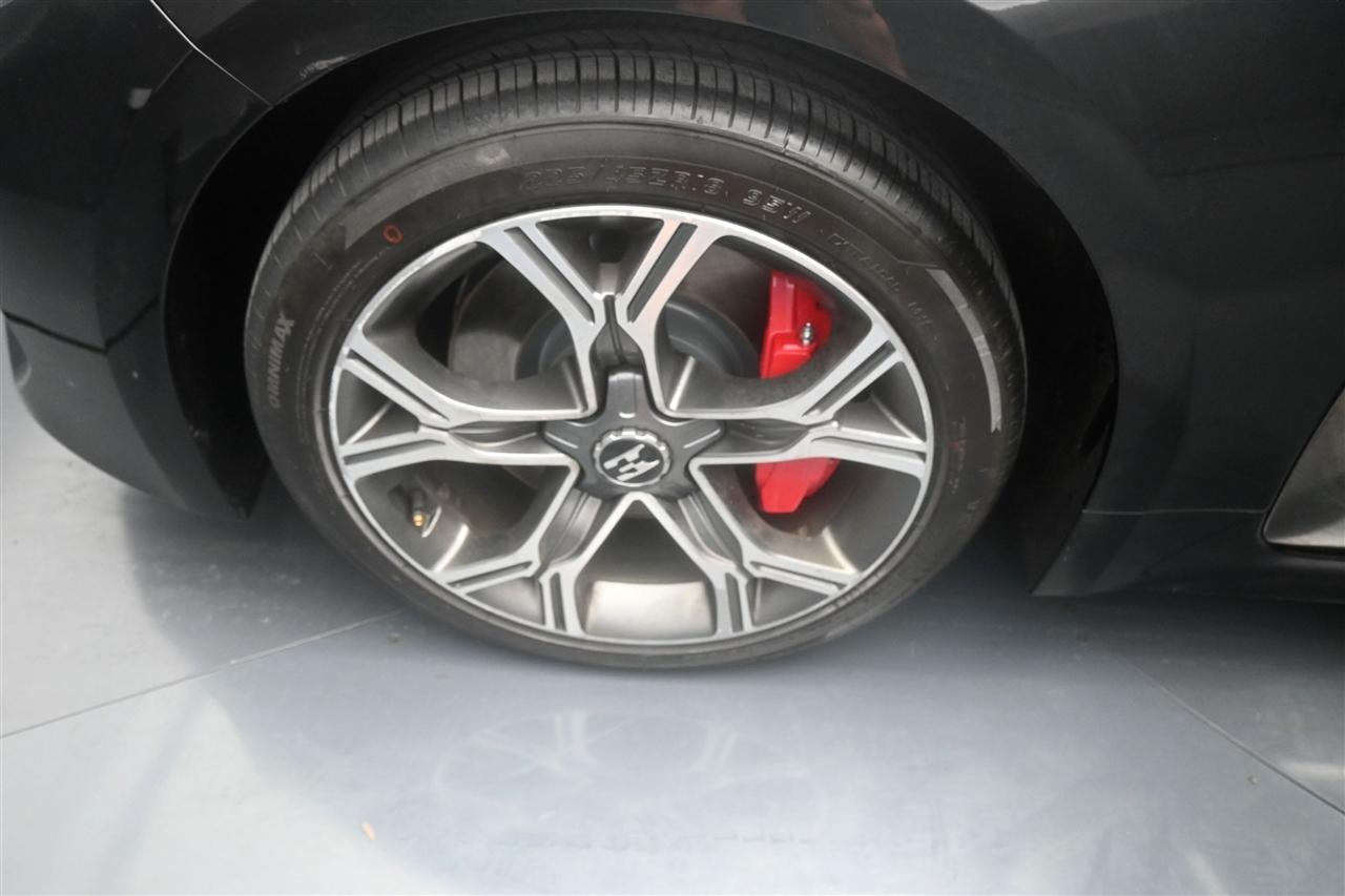 Kia Stinger GT1 2018