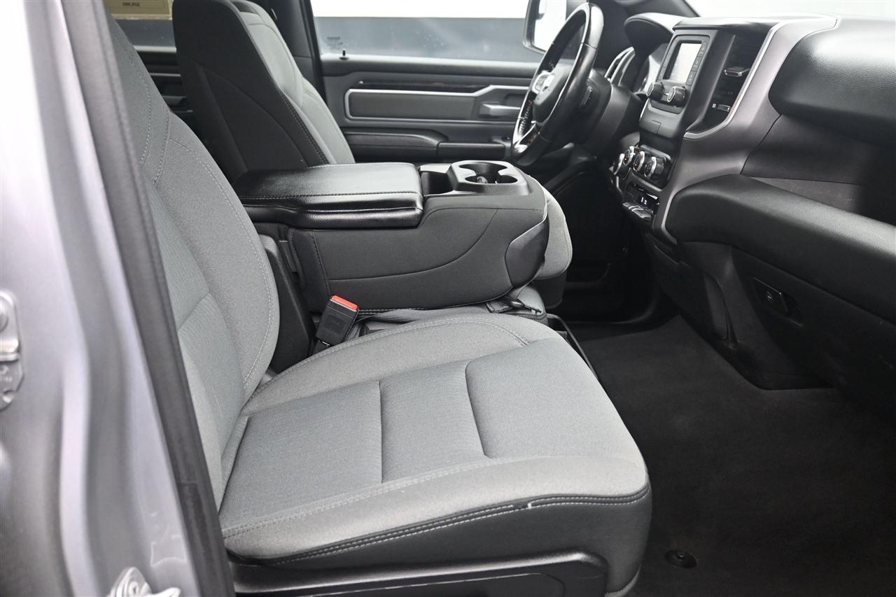 RAM 1500 Big Horn Quad Cab 2WD 2022