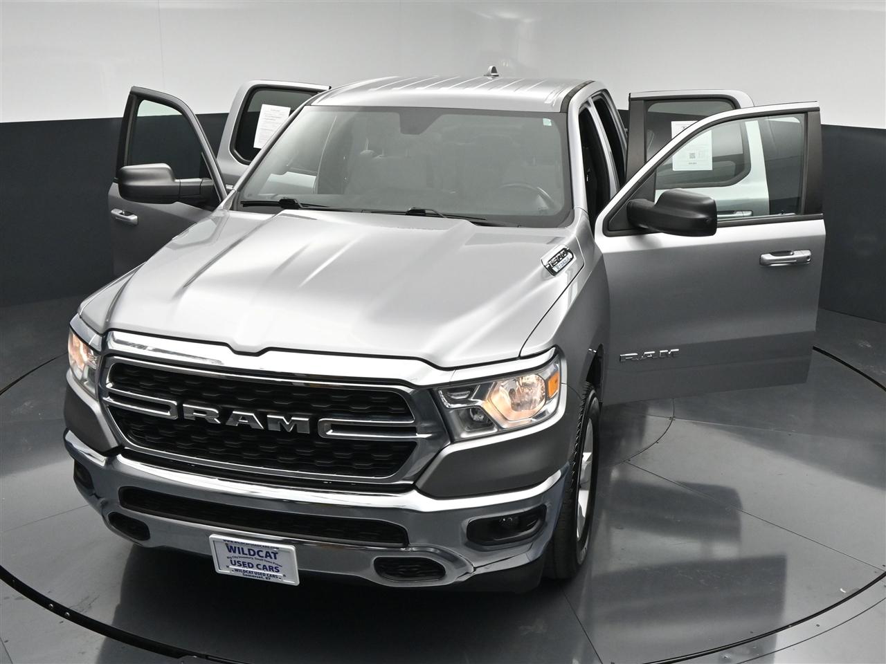 RAM 1500 Big Horn Quad Cab 2WD 2022