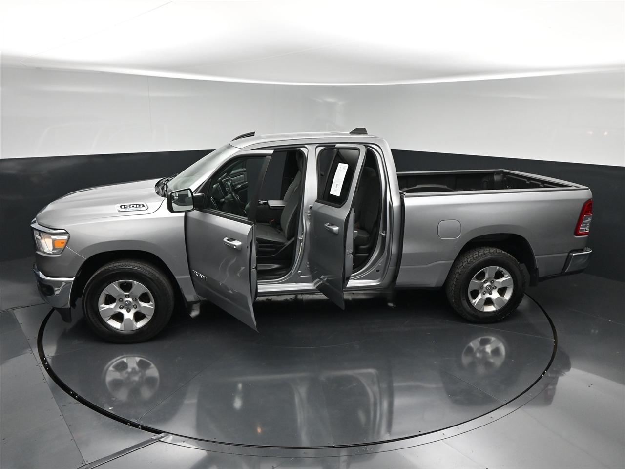 RAM 1500 Big Horn Quad Cab 2WD 2022