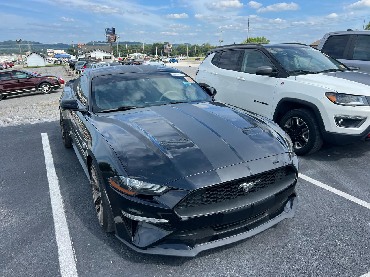 2018 Ford Mustang Negro Coupé Tracción trasera Automática