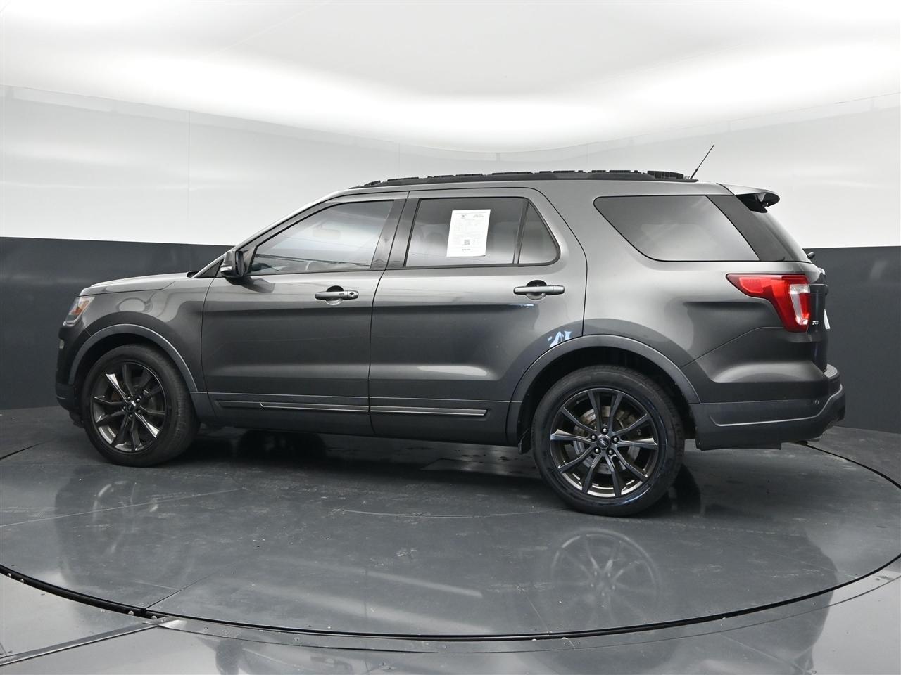 Ford Explorer XLT FWD 2018