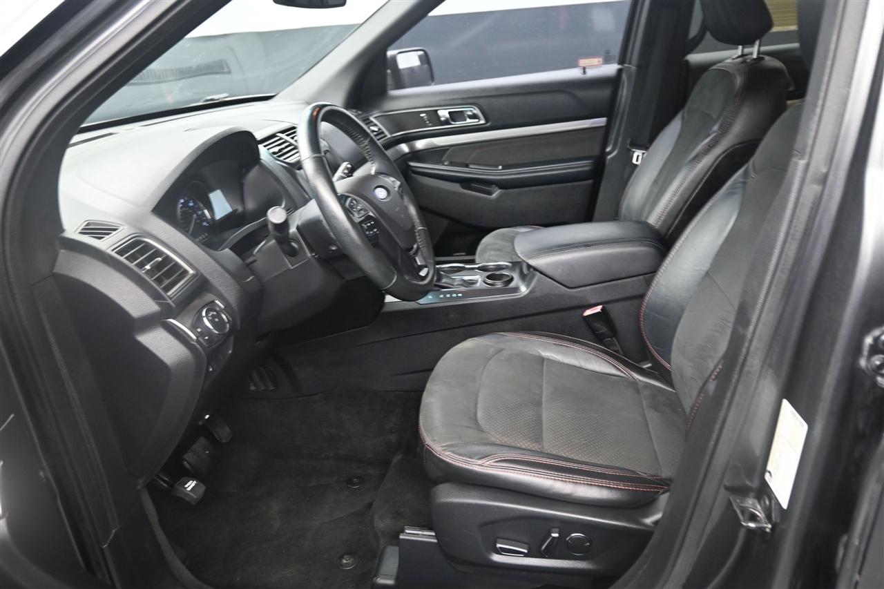 Ford Explorer XLT FWD 2018