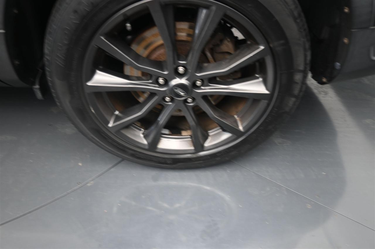 Ford Explorer XLT FWD 2018