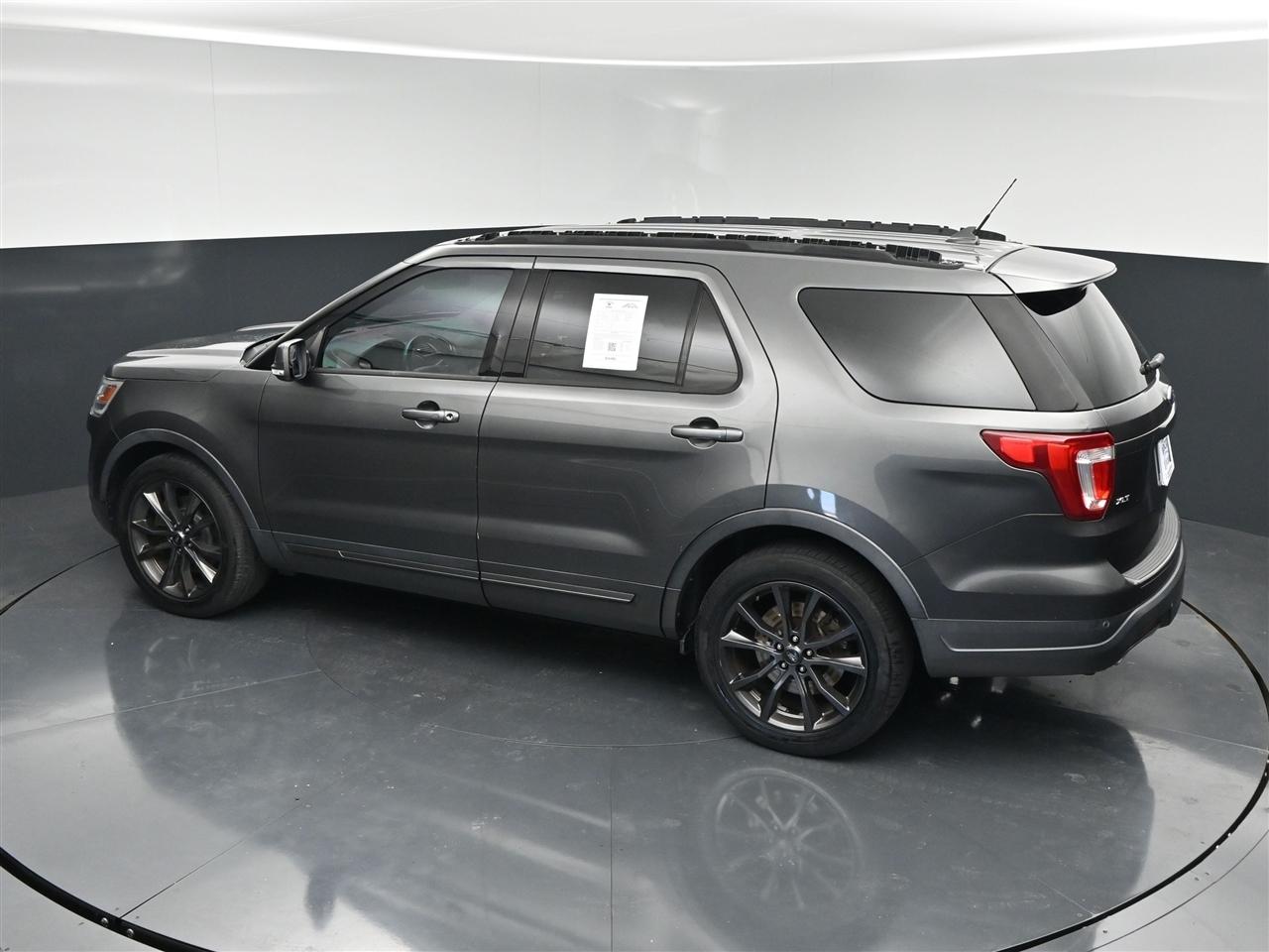 Ford Explorer XLT FWD 2018
