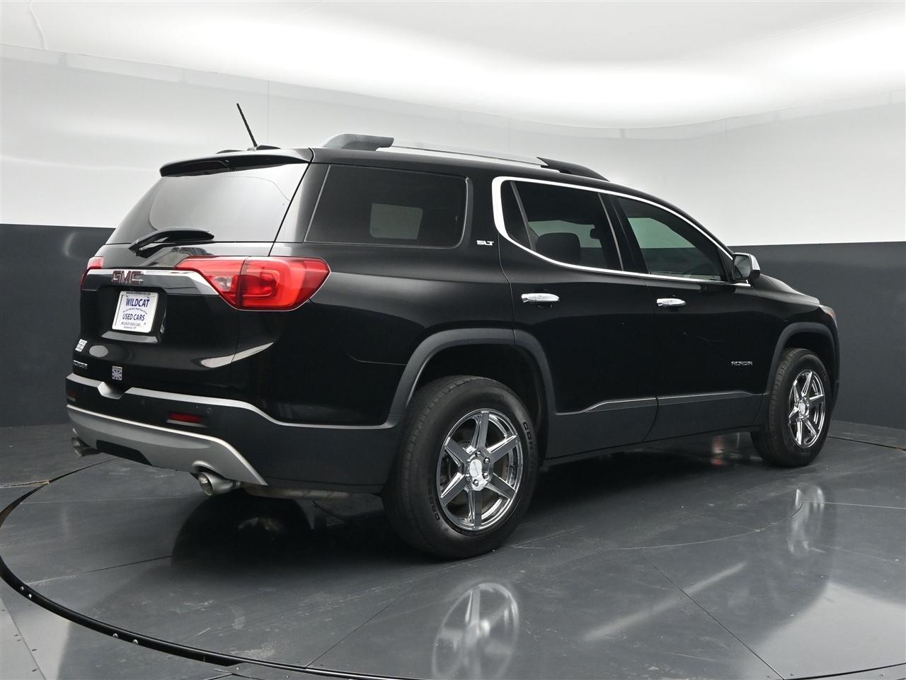 GMC Acadia SLT-1 FWD 2019