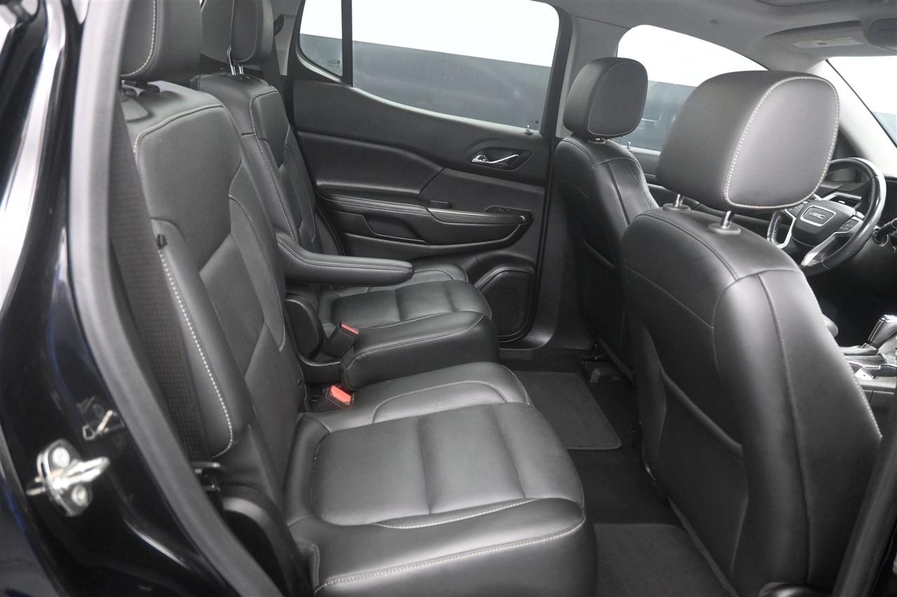 GMC Acadia SLT-1 FWD 2019