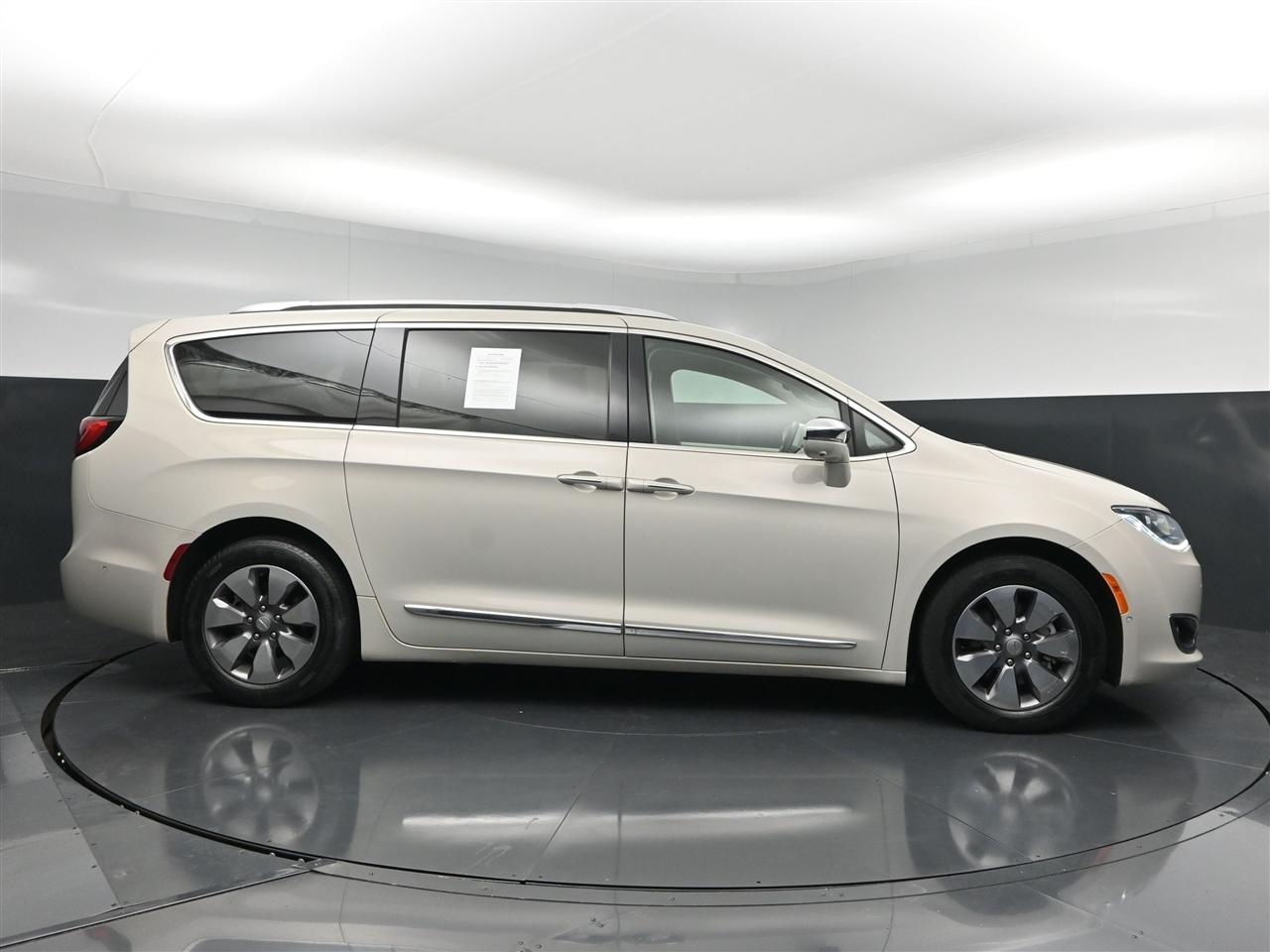 Chrysler Pacifica Hybrid Platinum 2017