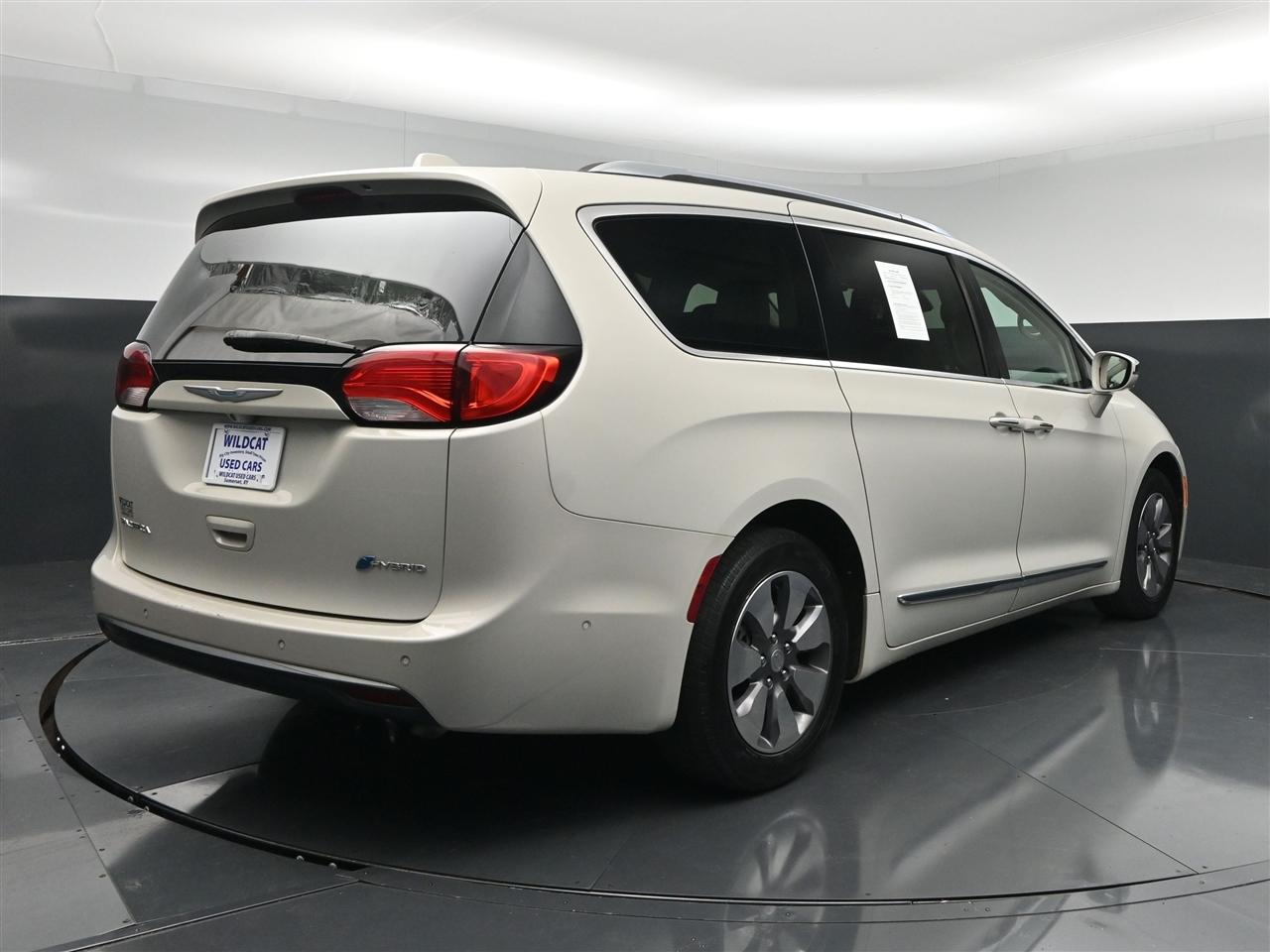 Chrysler Pacifica Hybrid Platinum 2017