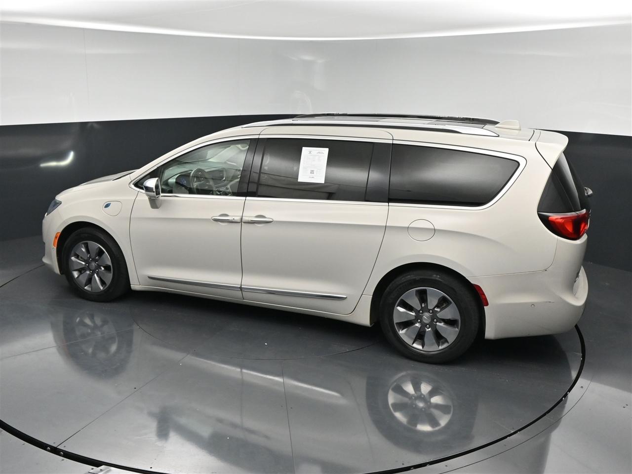 Chrysler Pacifica Hybrid Platinum 2017