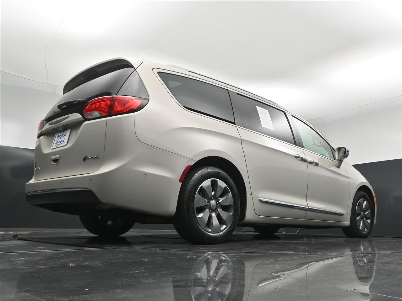Chrysler Pacifica Hybrid Platinum 2017