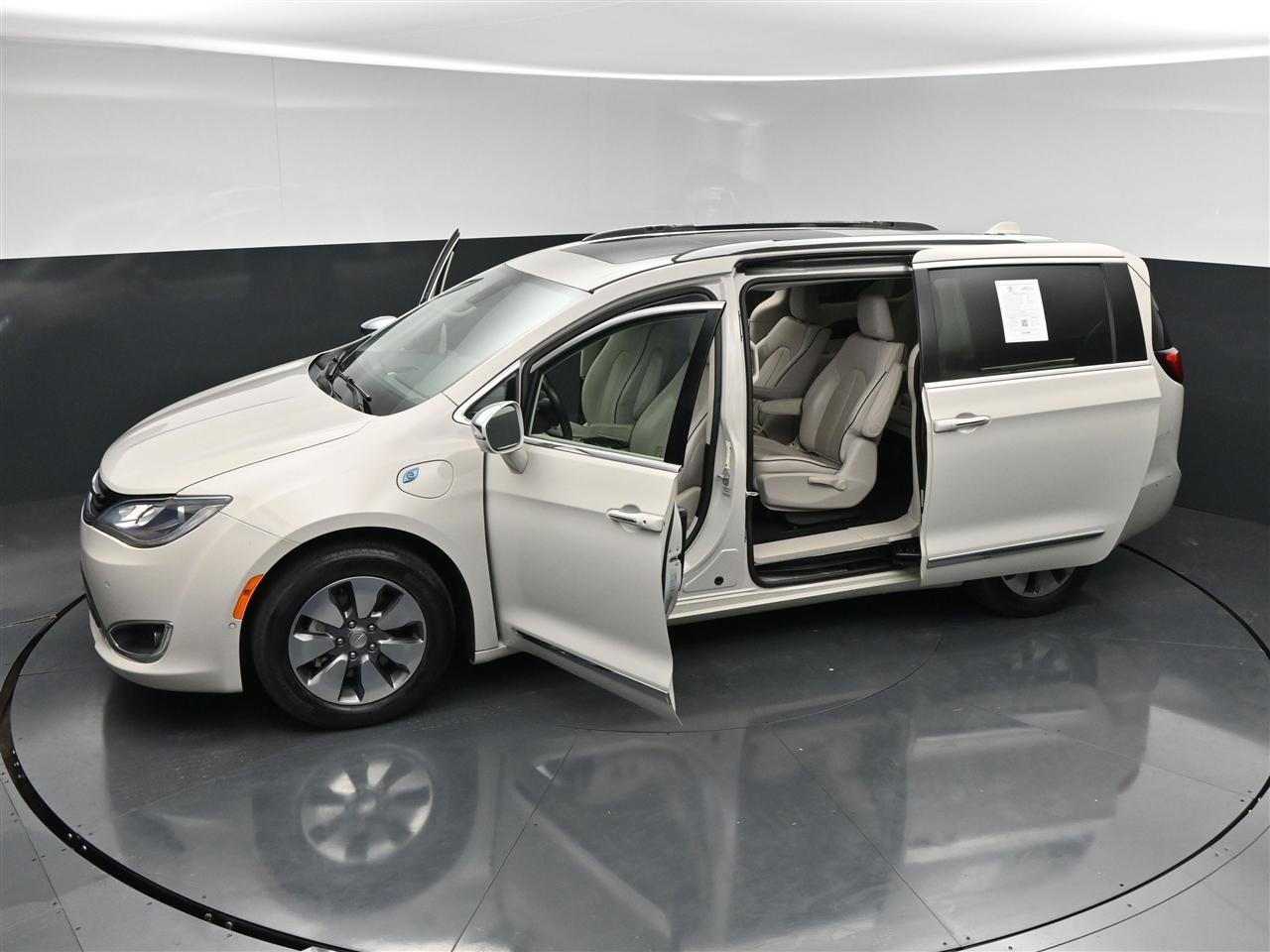 Chrysler Pacifica Hybrid Platinum 2017