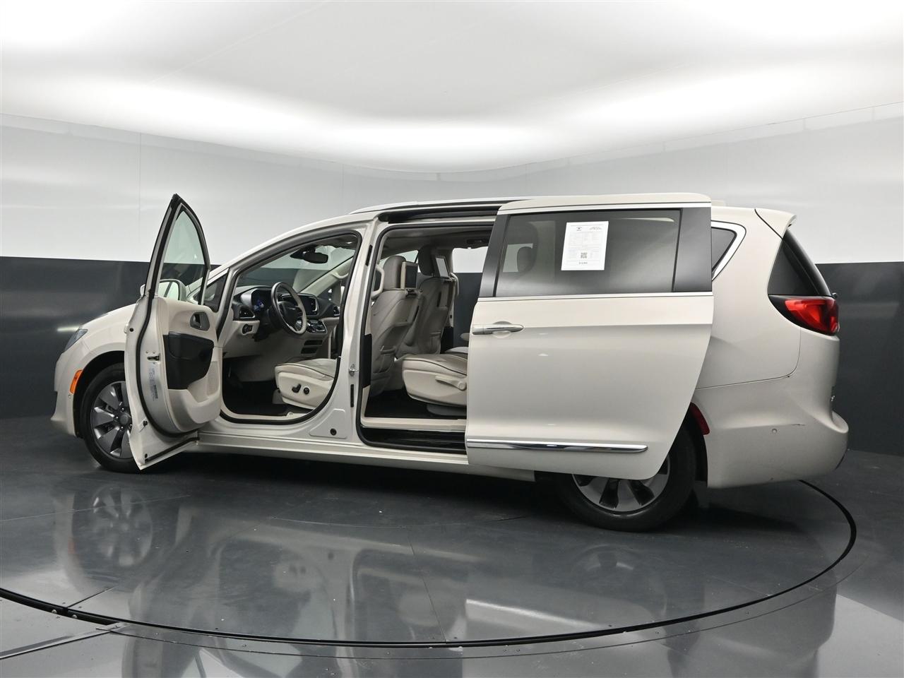 Chrysler Pacifica Hybrid Platinum 2017