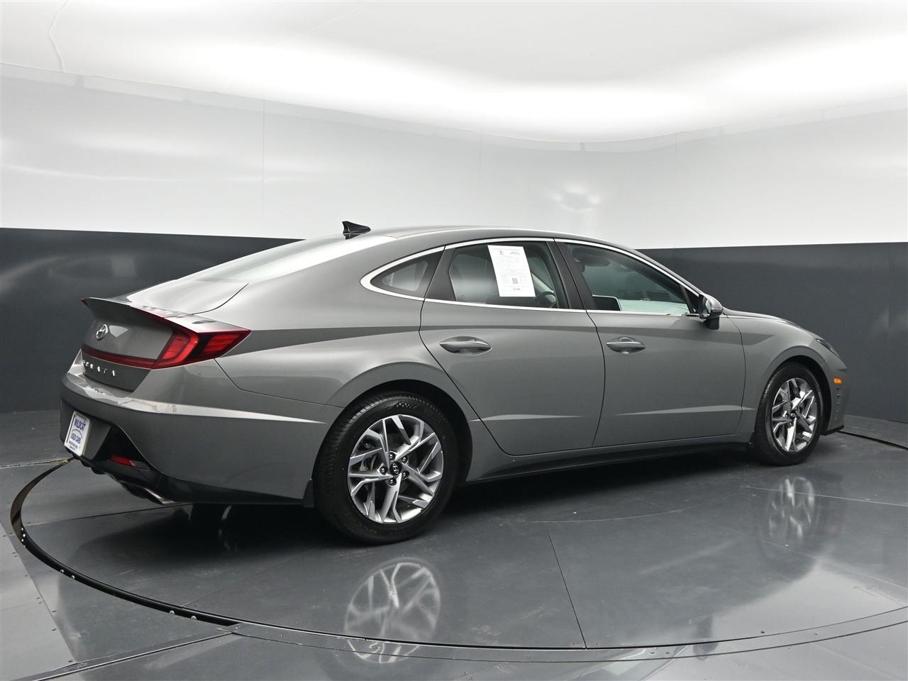 Hyundai Sonata SEL 2020