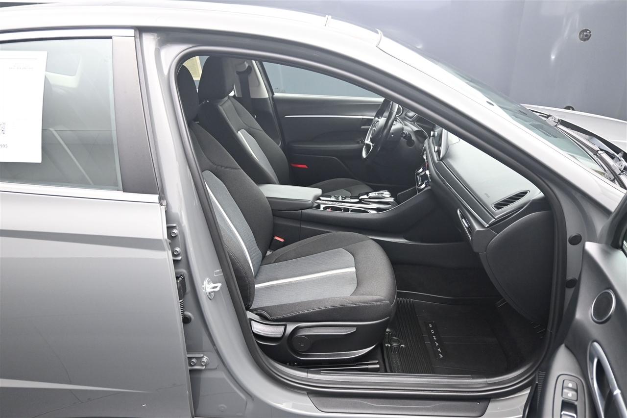 Hyundai Sonata SEL 2020