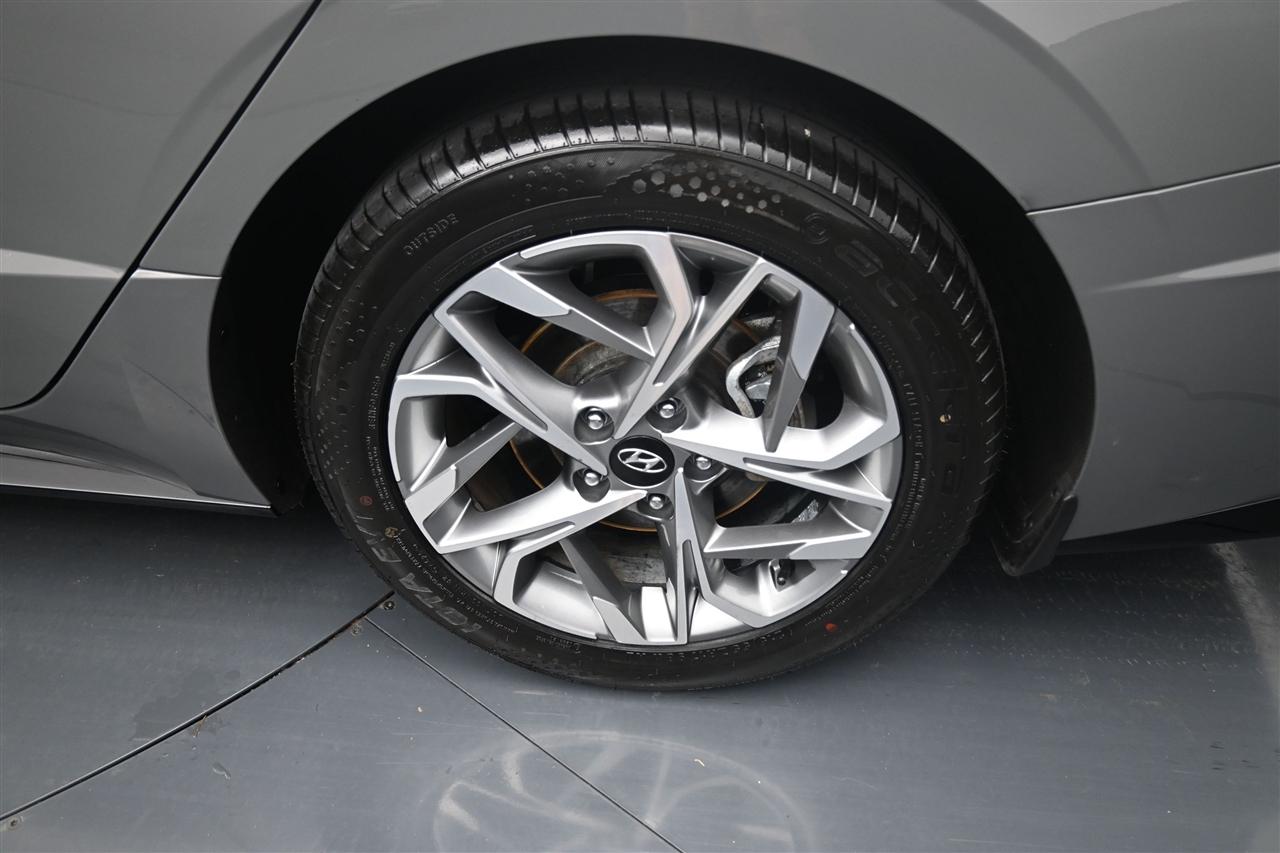 Hyundai Sonata SEL 2020