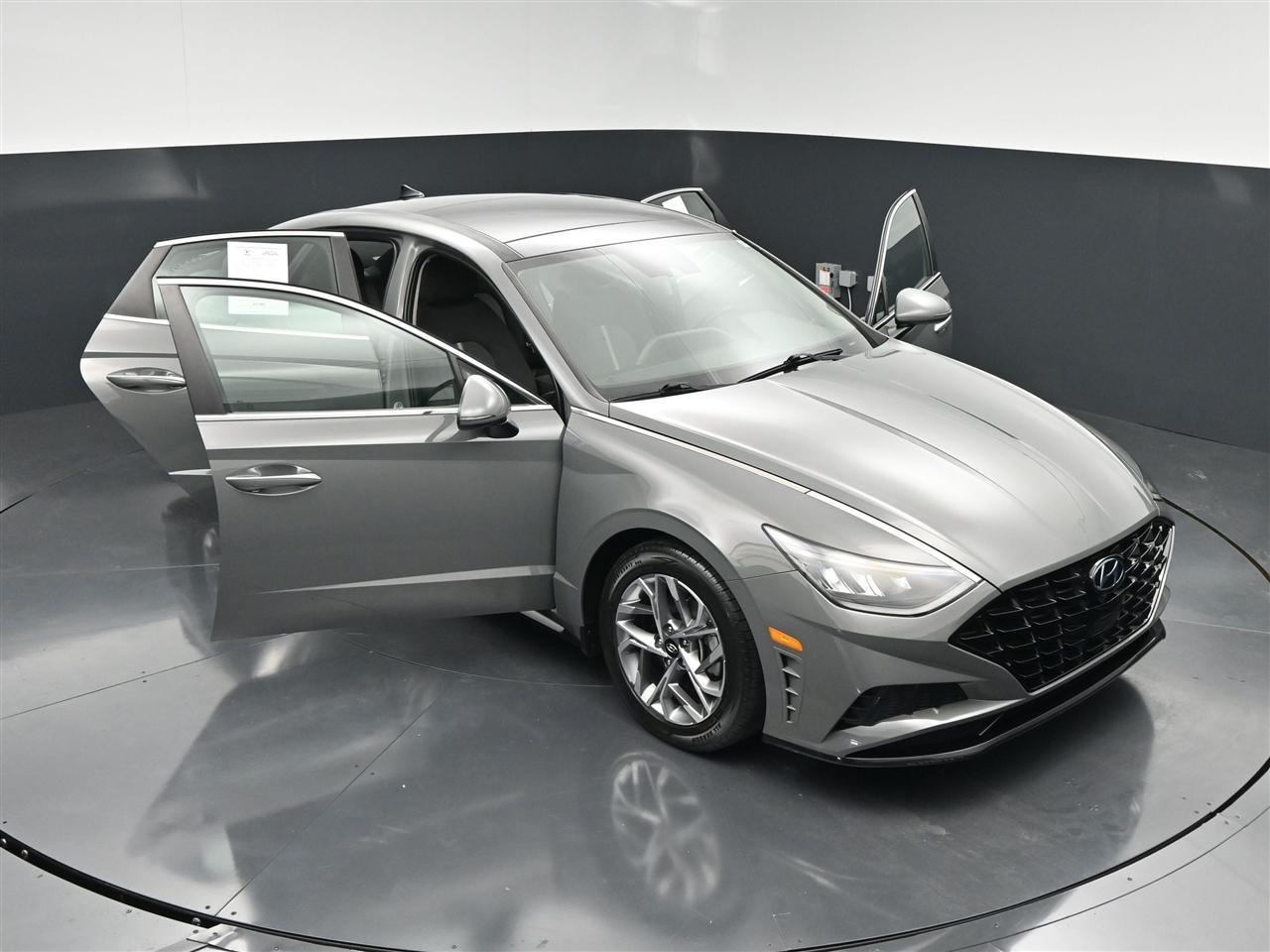 Hyundai Sonata SEL 2020