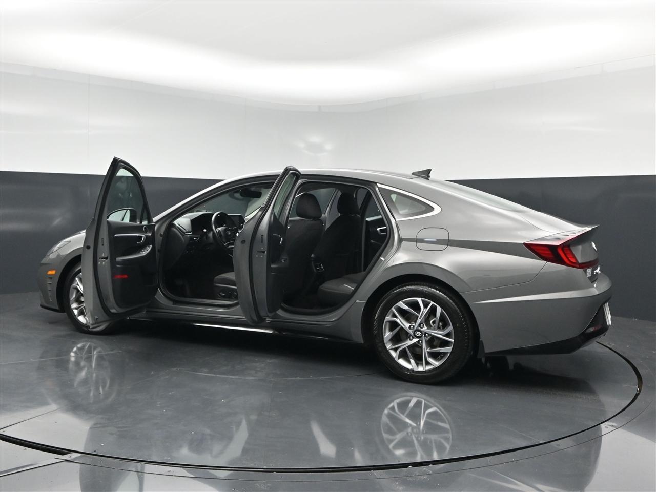 Hyundai Sonata SEL 2020