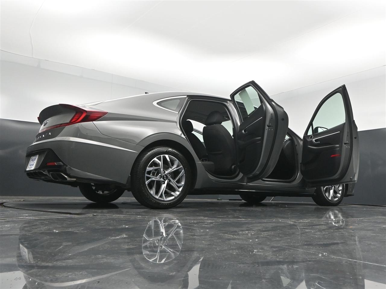 Hyundai Sonata SEL 2020