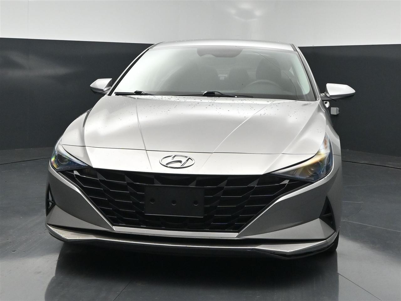 Hyundai Elantra SEL 2021
