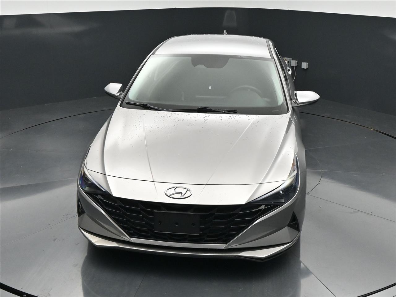 Hyundai Elantra SEL 2021