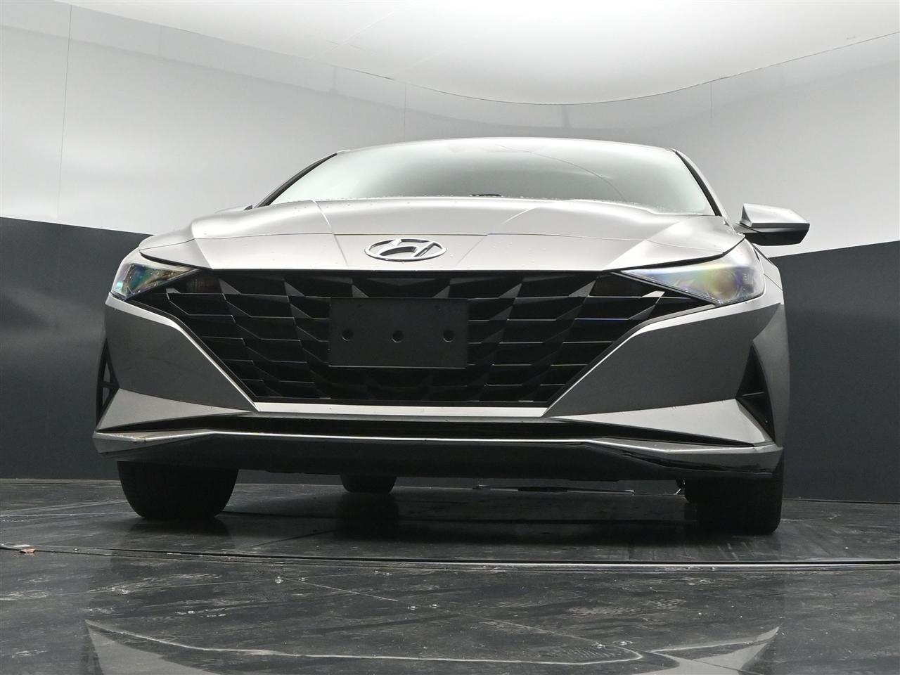 Hyundai Elantra SEL 2021
