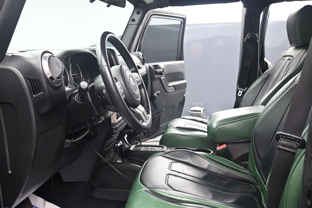 Jeep Wrangler Unlimited Sport 4WD 2015