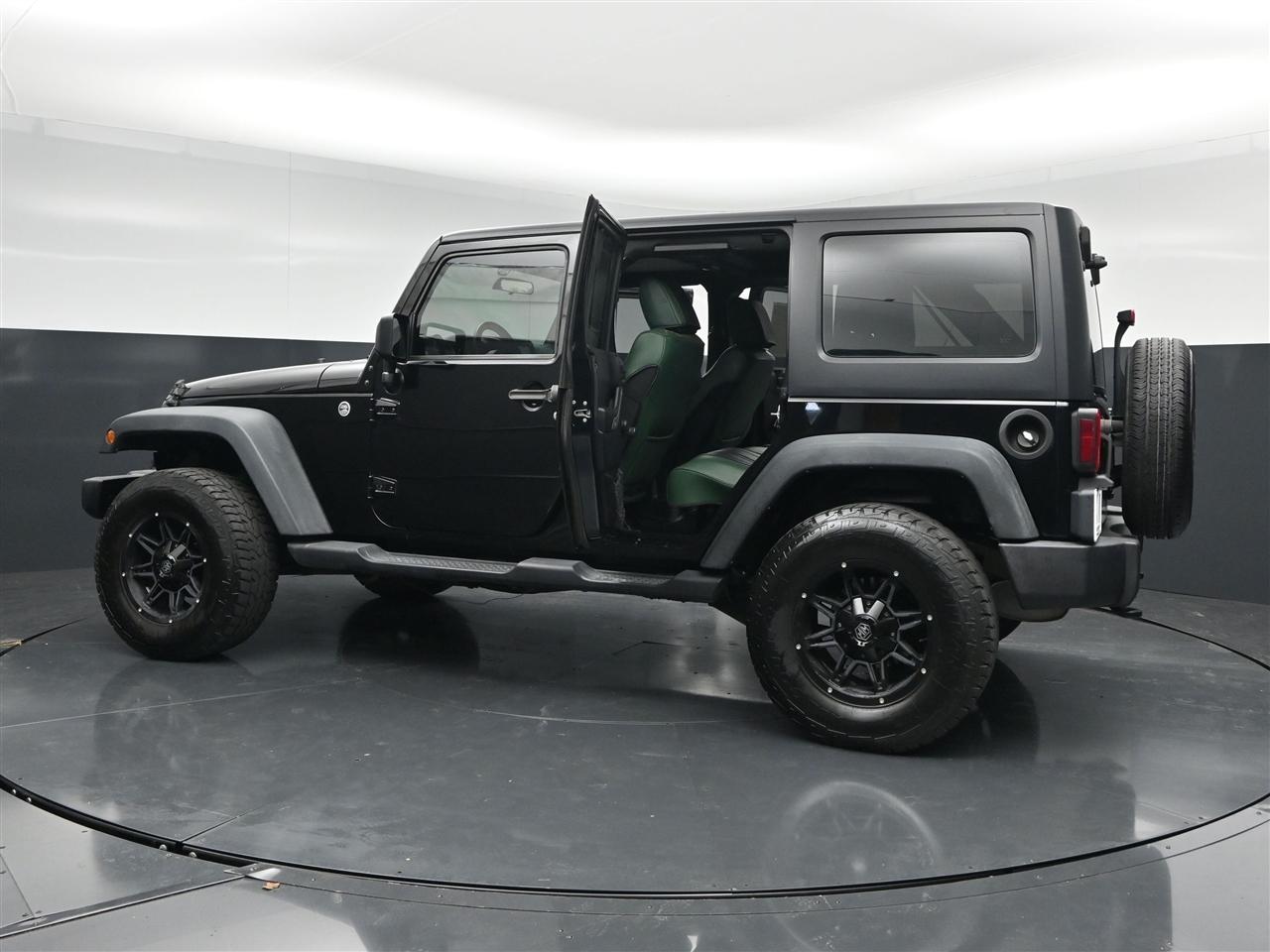 Jeep Wrangler Unlimited Sport 4WD 2015