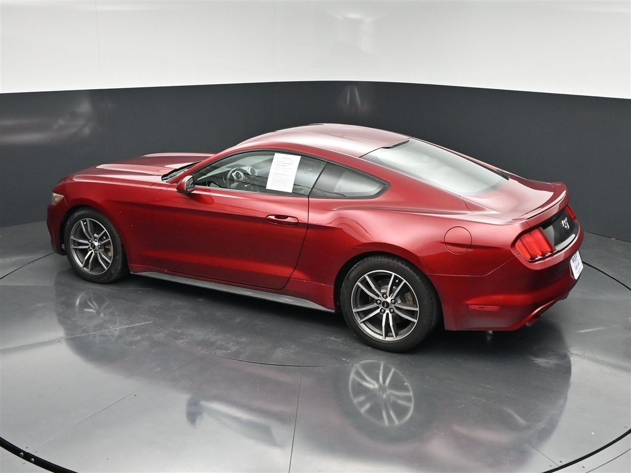 Ford Mustang EcoBoost Premium Coupe 2017