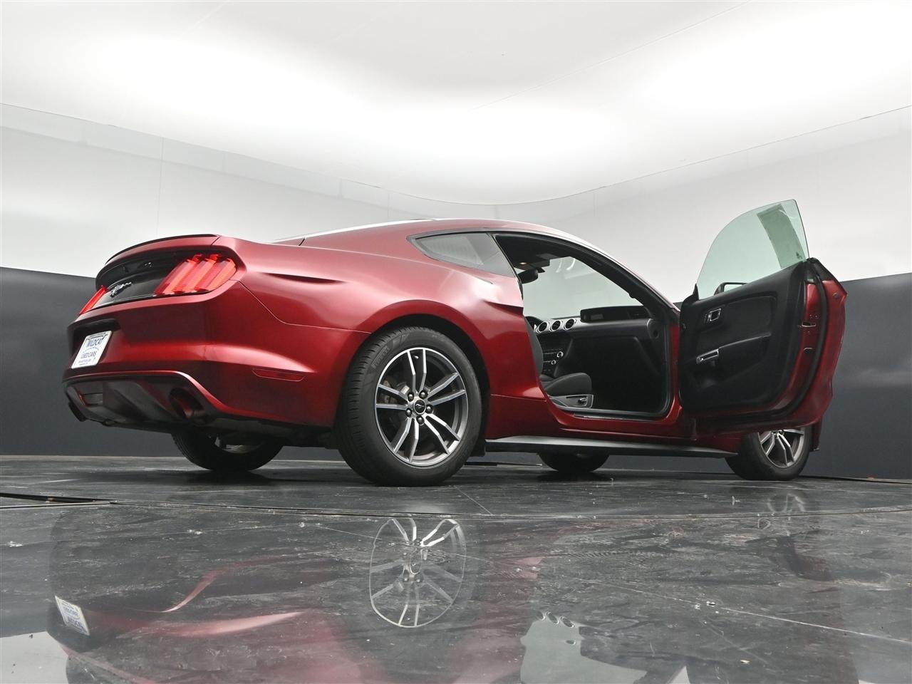 Ford Mustang EcoBoost Premium Coupe 2017