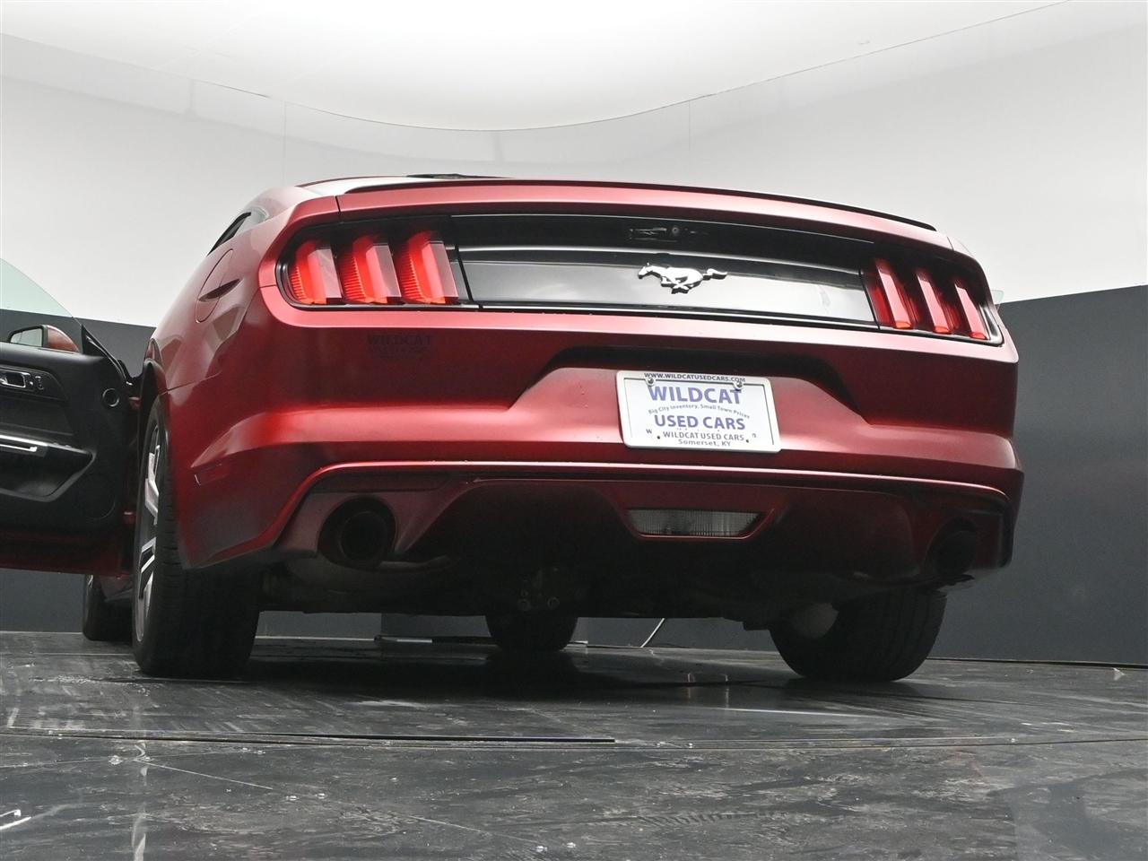 Ford Mustang EcoBoost Premium Coupe 2017