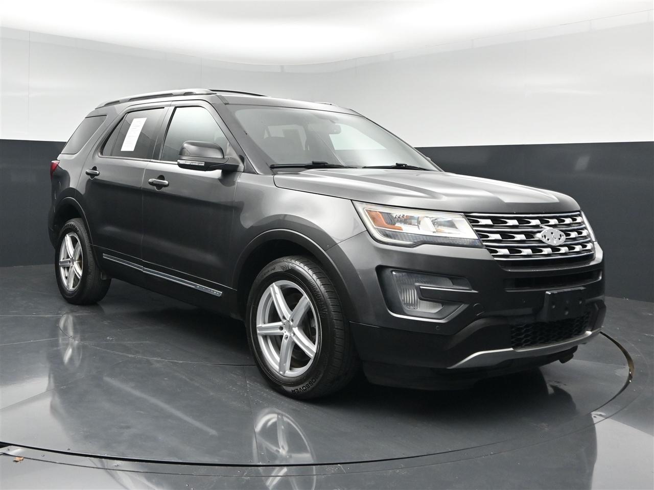 Ford Explorer XLT 4WD 2017