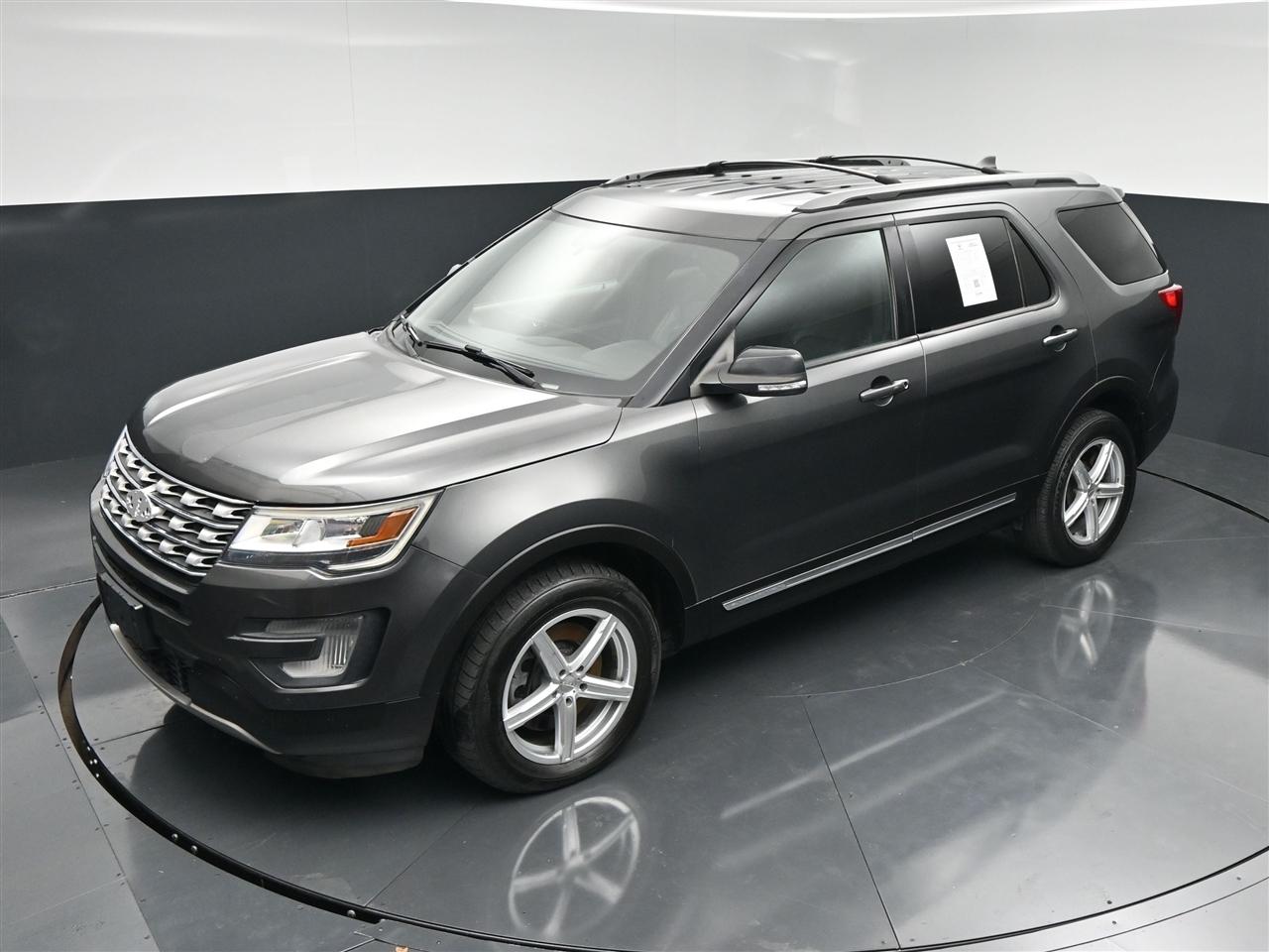 Ford Explorer XLT 4WD 2017