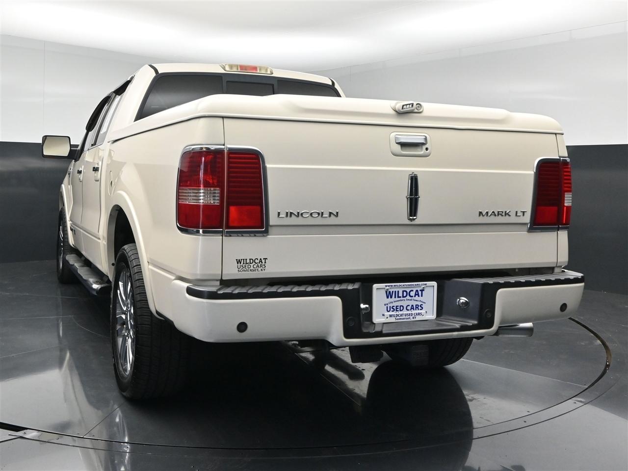 Lincoln Mark LT 4WD 2008