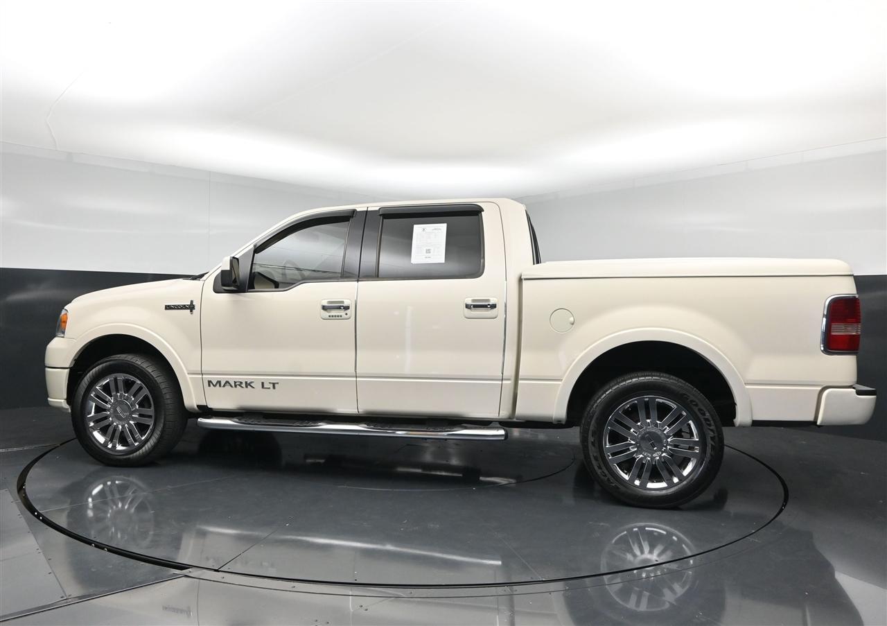 Lincoln Mark LT 4WD 2008