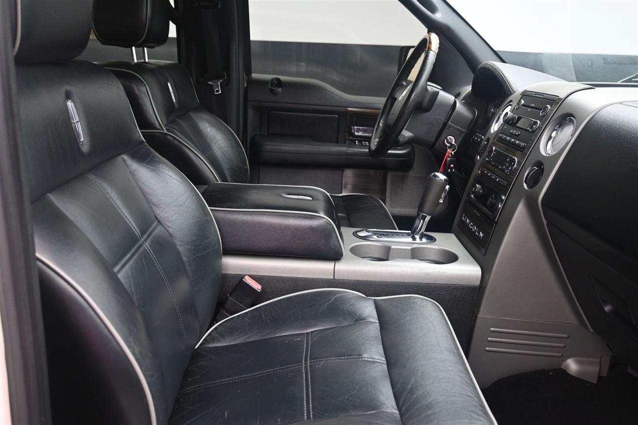 Lincoln Mark LT 4WD 2008