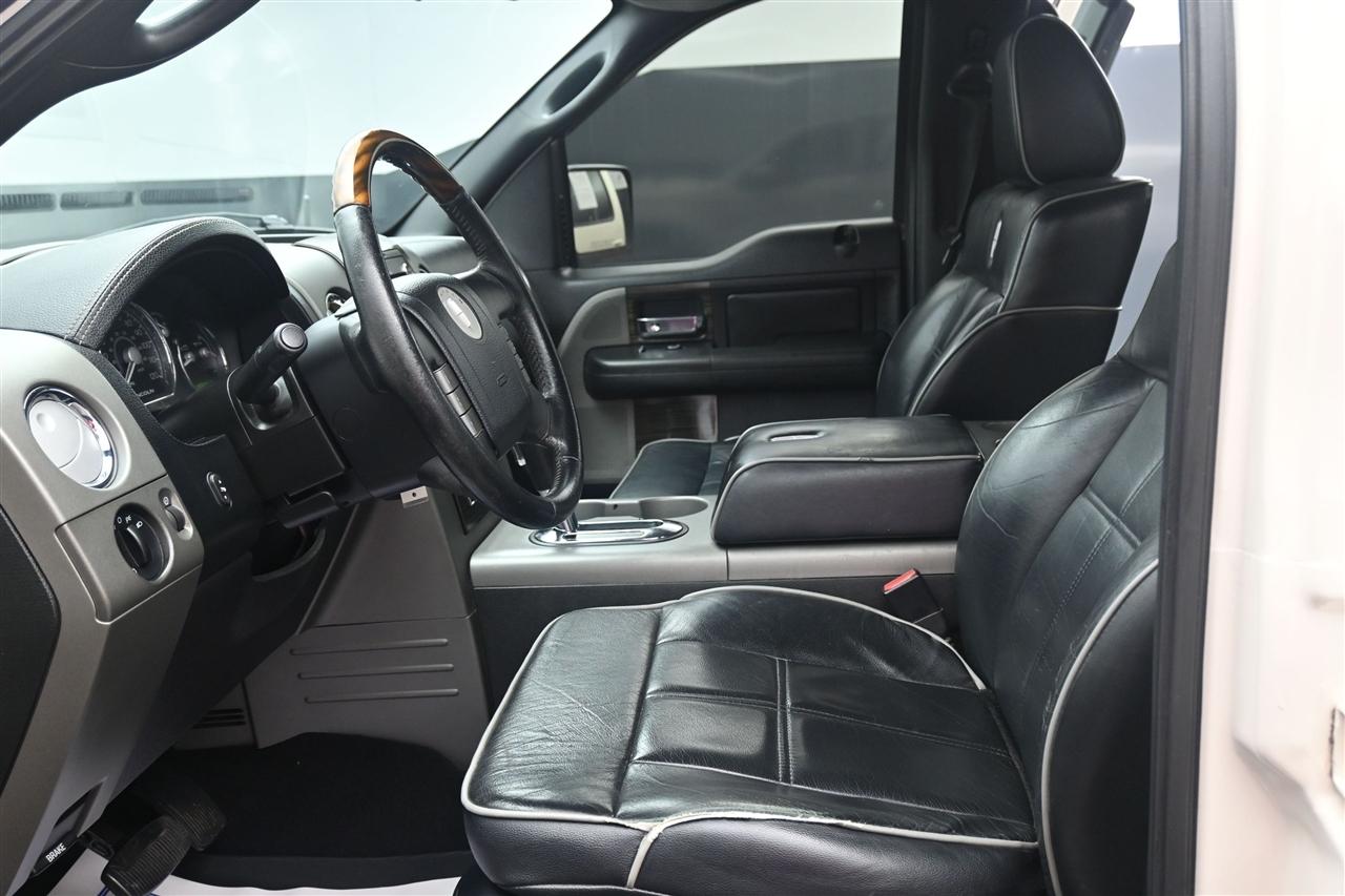 Lincoln Mark LT 4WD 2008