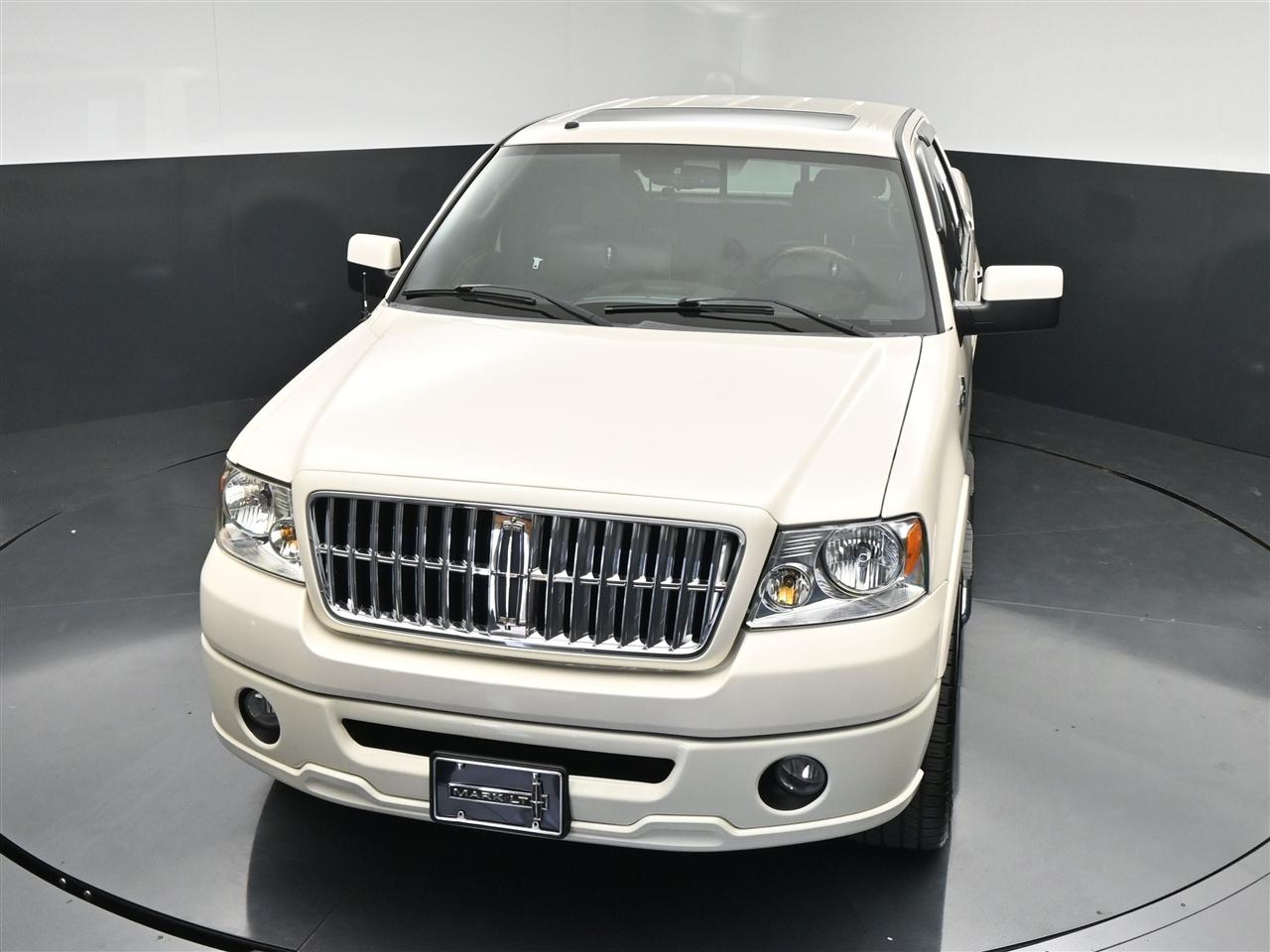 Lincoln Mark LT 4WD 2008